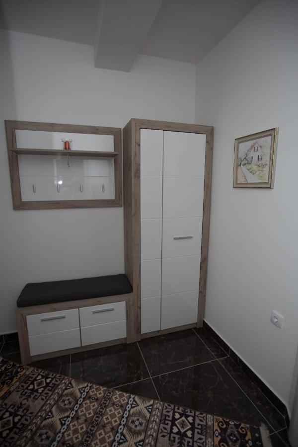 Apartman Sirena Требинє Екстер'єр фото